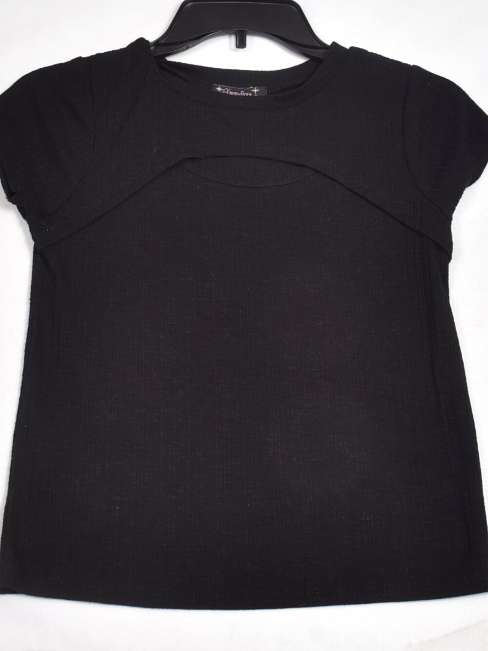 Xtraordinary Women's Black Short Sleeve Top Size Large Ribbed